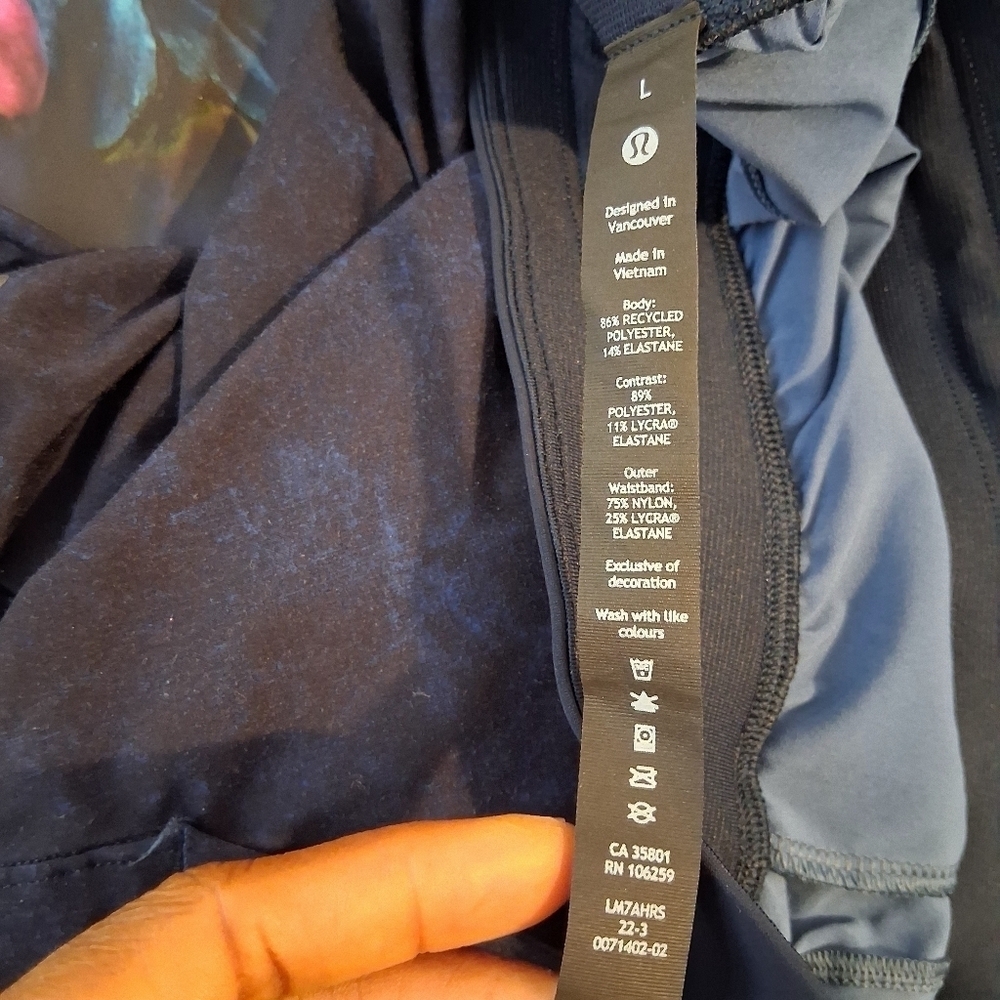 Lululemon T.H.E. Short 7" *LinerlessGravel Dust True Navy Multi Size Large - Picture 12 of 14